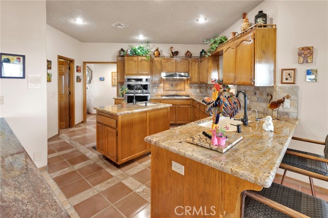 Detail Gallery Image 21 of 75 For 17662 Ridge View Ct, Apple Valley,  CA 92307 - 3 Beds | 3/1 Baths