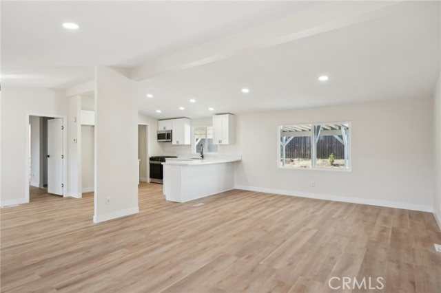 33418 Furrow Court, Wildomar CA: https://media.crmls.org/medias/e3d21ce1-a3f7-4969-a595-fd87aab70b0a.jpg