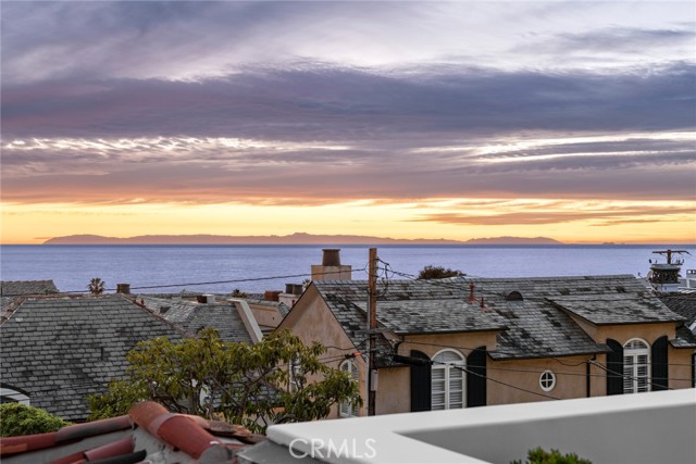 Detail Gallery Image 40 of 53 For 213 Jasmine, Corona Del Mar,  CA 92625 - 4 Beds | 4/1 Baths