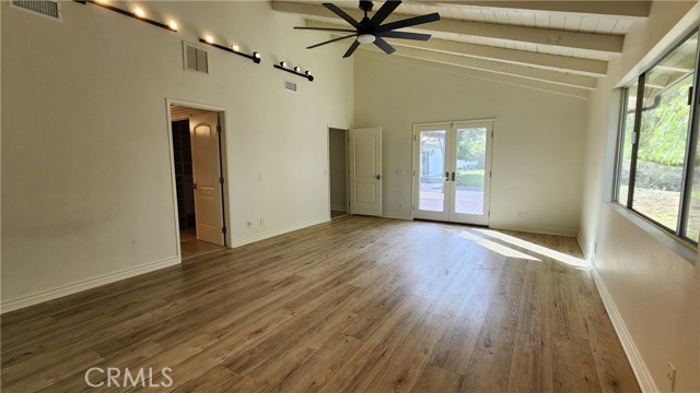 Detail Gallery Image 10 of 18 For 5845 Hilltop Rd, Hidden Hills,  CA 91302 - 6 Beds | 6/1 Baths