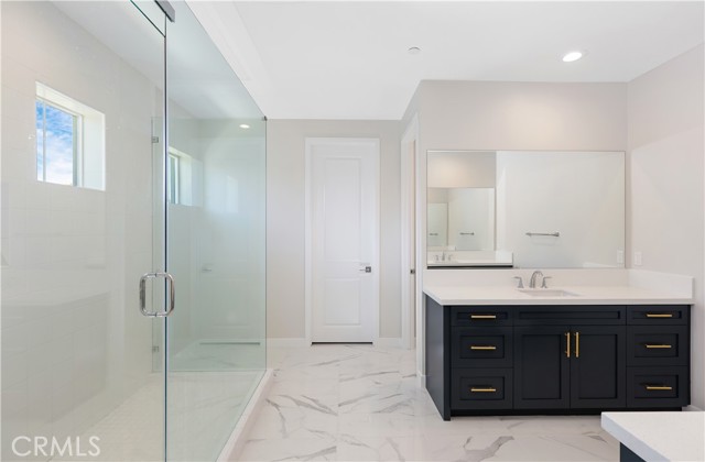 230 Holliston, Lake Forest CA: https://media.crmls.org/medias/e3d2ee1c-be51-4403-9da6-6af1b20b9c90.jpg