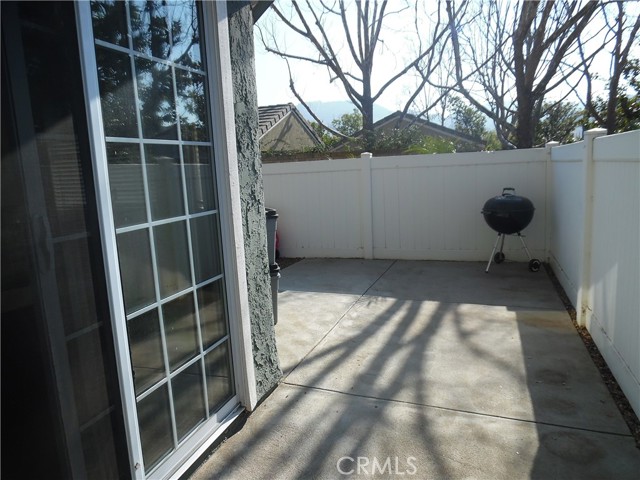 Detail Gallery Image 17 of 28 For 1806 Rory Ln #9,  Simi Valley,  CA 93063 - 2 Beds | 2/1 Baths