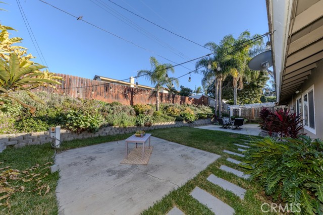 Detail Gallery Image 31 of 36 For 130 N Lohrum, Anaheim Hills,  CA 92807 - 4 Beds | 2 Baths