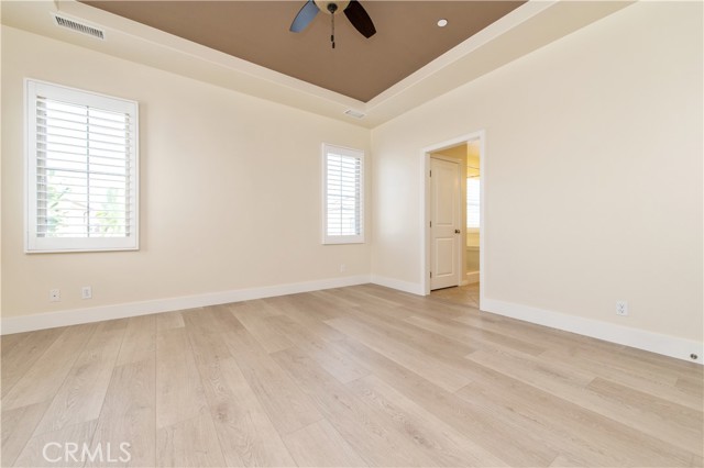 85 Birmingham, Irvine CA: https://media.crmls.org/medias/e3d52112-b406-4c4a-8c5b-f2a87d544ec2.jpg