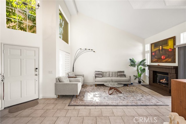 7 Cascada, Rancho Santa Margarita CA: https://media.crmls.org/medias/e3d52cfd-9cbb-4c46-8ca3-e80f81fc4dc8.jpg