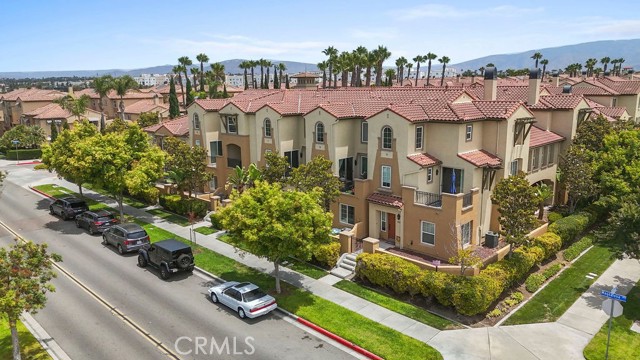 Detail Gallery Image 30 of 35 For 1888 Caminito Treviana, Chula Vista,  CA 91913 - 2 Beds | 2/1 Baths