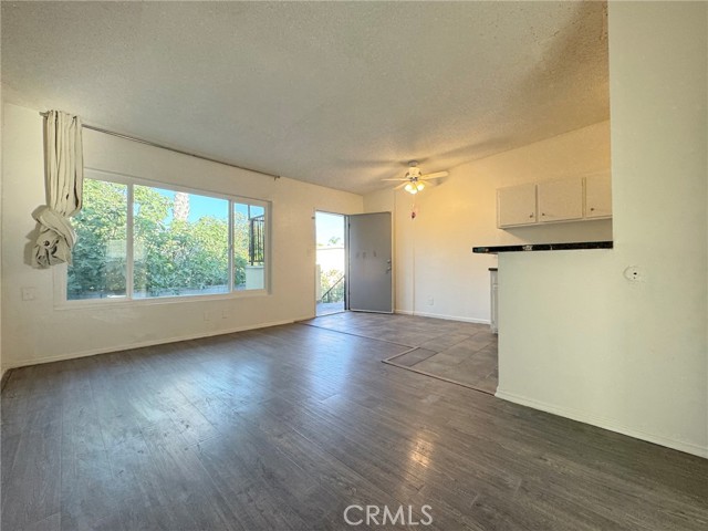 Detail Gallery Image 7 of 17 For 1808 W Sumac Ln #4,  Anaheim,  CA 92804 - 1 Beds | 1 Baths