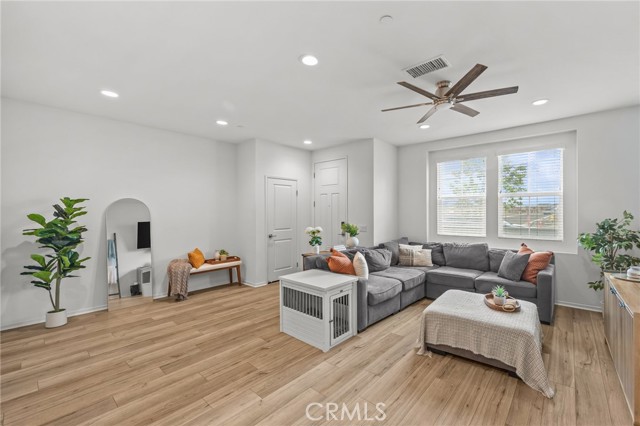 16025 Main St, Chino, CA 91708 photo 7