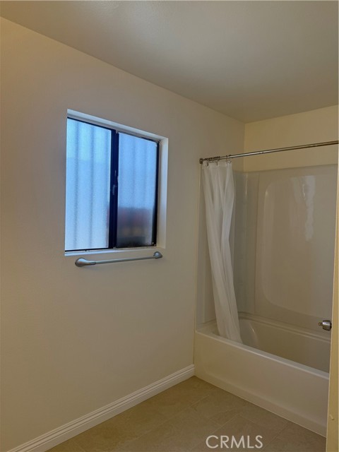 Detail Gallery Image 11 of 15 For 1604 S Gladys #C,  San Gabriel,  CA 91766 - 2 Beds | 1 Baths