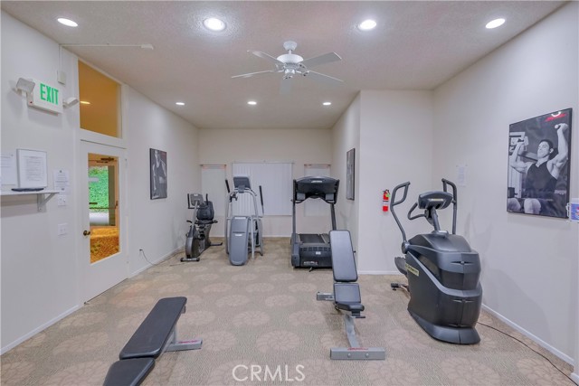 3200 La Rotonda Drive, Rancho Palos Verdes CA: https://media.crmls.org/medias/e3d8310b-ad31-4e95-b3b9-b34b48b2a516.jpg