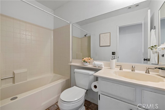 Detail Gallery Image 19 of 43 For 22552 Barcotta, Saugus,  CA 91350 - 3 Beds | 2 Baths