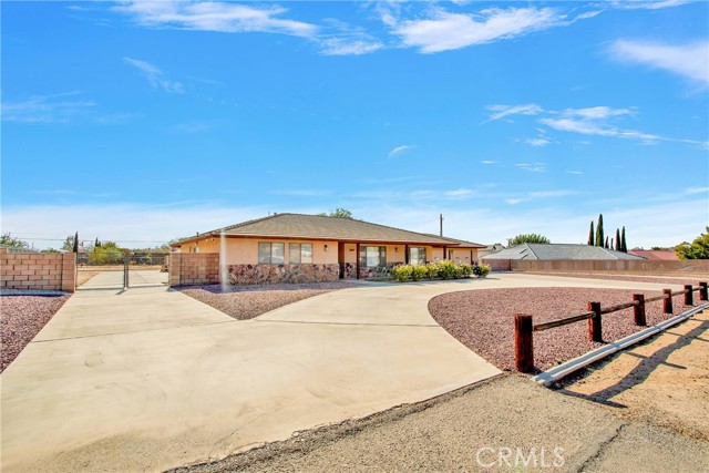 Image 2 for 18301 Cocopah Rd, Apple Valley, CA 92307