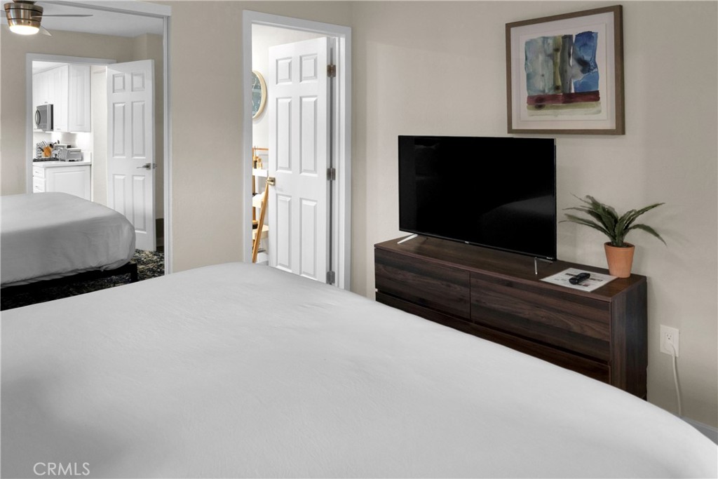 3275 Boundary - photo 17