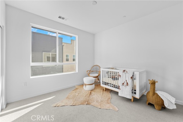 Detail Gallery Image 13 of 25 For 9423 1/2 N Sepulveda Blvd. #3,  North Hills,  CA 91343 - 2 Beds | 2/1 Baths