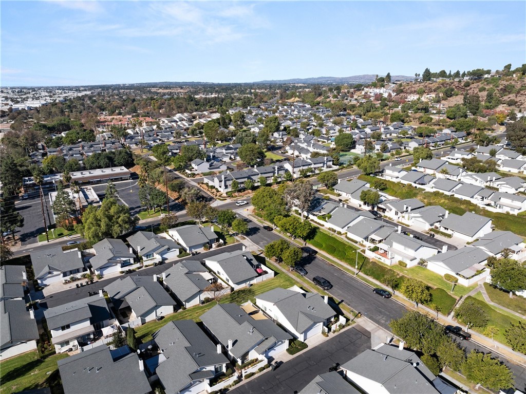 Detail Gallery Image 27 of 28 For 6811 Foxborough Ct #52,  Yorba Linda,  CA 92886 - 3 Beds | 2 Baths