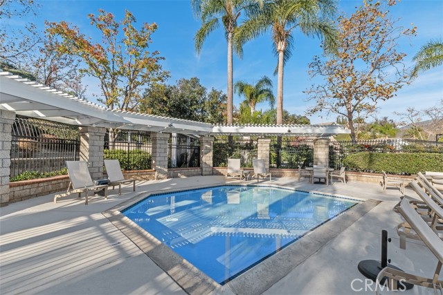19256 Jasper Hill Road, Lake Forest CA: https://media.crmls.org/medias/e3daca2f-28ce-46df-a22d-025615000730.jpg