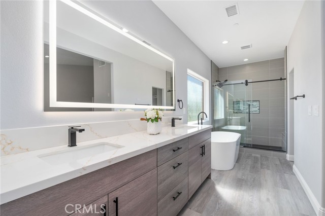 Detail Gallery Image 24 of 50 For 18756 Centennial St, Hesperia,  CA 92345 - 4 Beds | 3 Baths