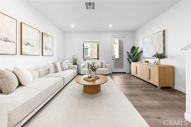 Detail Gallery Image 18 of 59 For 684 Panorama, La Puente,  CA 91744 - 3 Beds | 3/1 Baths