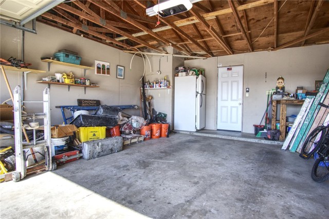 6367 Split Rock Avenue, 29 Palms CA: https://media.crmls.org/medias/e3db7398-6213-4bf5-8936-2edef8d37d62.jpg