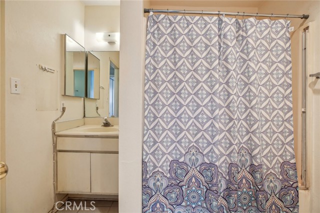 Detail Gallery Image 31 of 51 For 1725 Neil Armstrong St #106,  Montebello,  CA 90640 - 2 Beds | 1/1 Baths