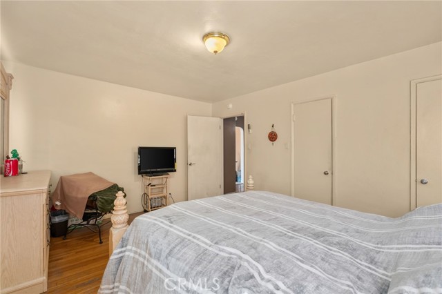 650 N Acacia, Rialto CA: https://media.crmls.org/medias/e3dc0c42-b4b9-46f4-815c-29e6f56a90c9.jpg