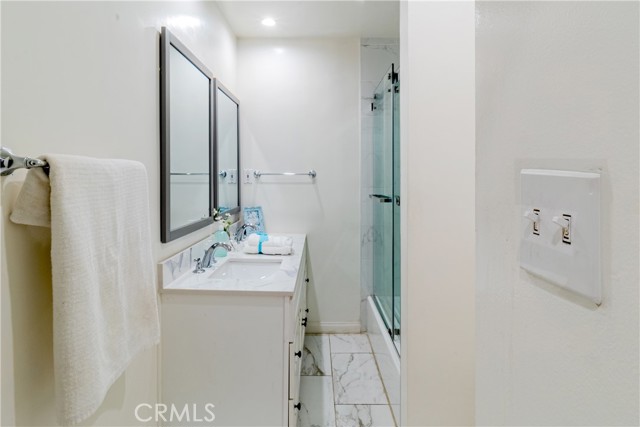 Detail Gallery Image 8 of 24 For 22734 Marjorie, Torrance,  CA 90505 - 3 Beds | 2 Baths