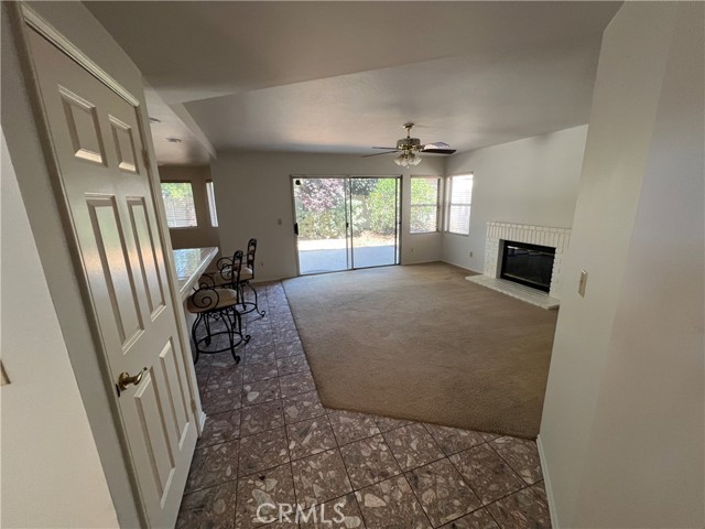 3177 Wicklow Drive, Riverside CA: https://media.crmls.org/medias/e3dc9509-b6f9-4bb9-90c6-8b03ea5b4af0.jpg
