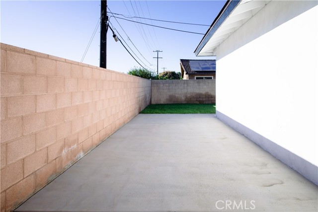 Detail Gallery Image 20 of 42 For 4887 Philadelphia St, Chino,  CA 91710 - 4 Beds | 2 Baths