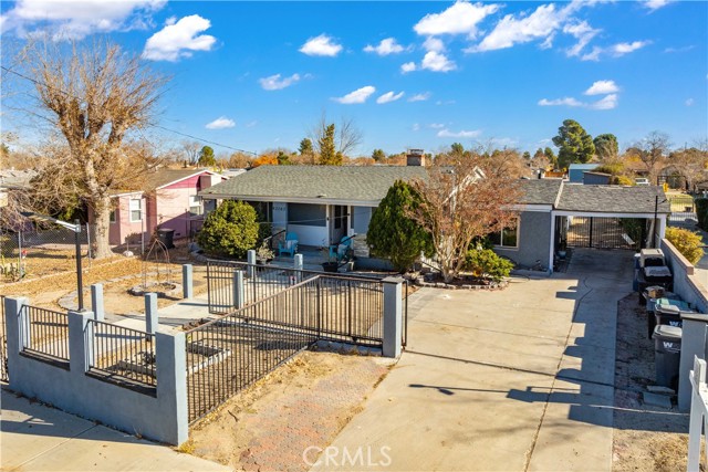 Detail Gallery Image 4 of 36 For 43262 20th St, Lancaster,  CA 93534 - 2 Beds | 1 Baths