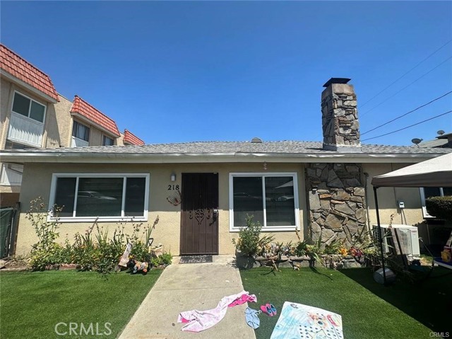 218 N Nicholson Avenue, Monterey Park CA: https://media.crmls.org/medias/e3de1df6-6ff2-42cd-99b9-d3bd6101e9bf.jpg