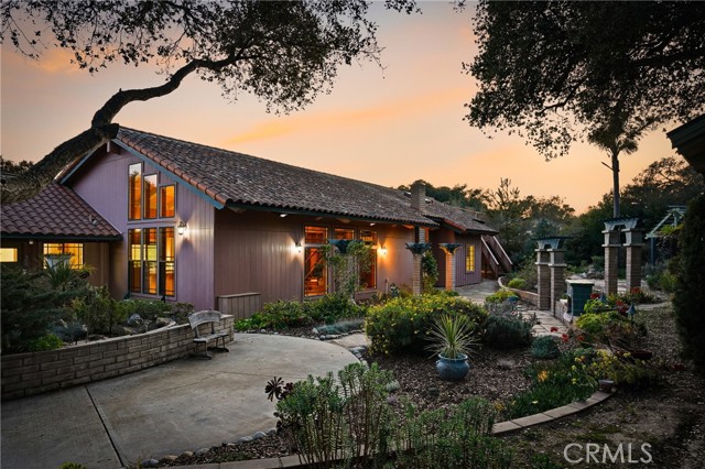 Image 41 of 44 For 1251 Mesa Oaks