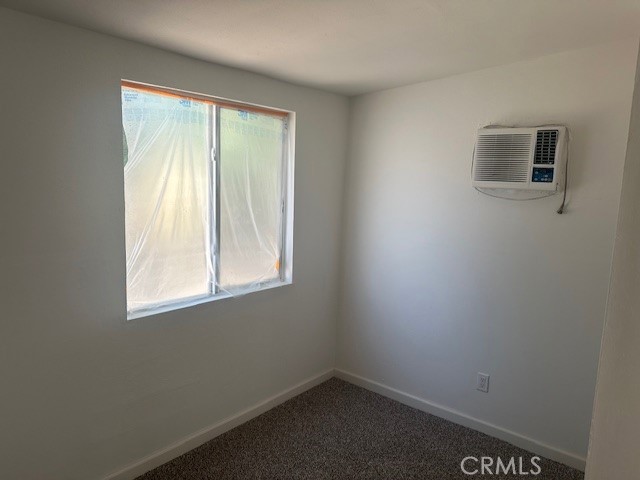 https://media.crmls.org/medias/e3dea8cf-a20b-4691-a140-769fbf6a0fd8.jpg?preset=X-Large