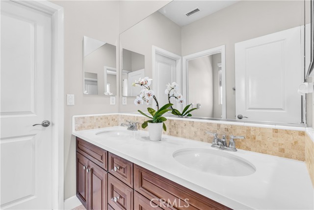28181 Via Del Mar, San Juan Capistrano CA: https://media.crmls.org/medias/e3ded7b9-7c71-4990-b18d-b91615cf8f47.jpg