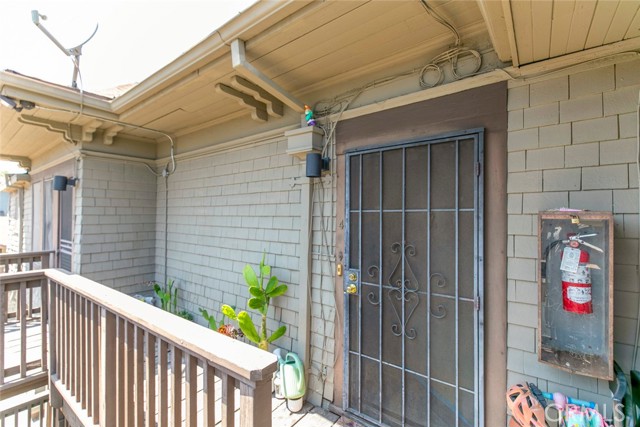 Detail Gallery Image 23 of 61 For 325 S Los Robles Ave, Pasadena,  CA 91101 - – Beds | – Baths