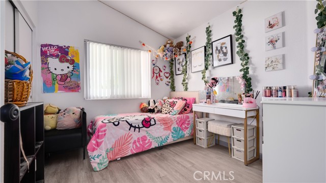 19450 Sweetwood Lane, Lake Elsinore CA: https://media.crmls.org/medias/e3df8af8-bb2a-49b6-9689-2ccbd23eacd8.jpg