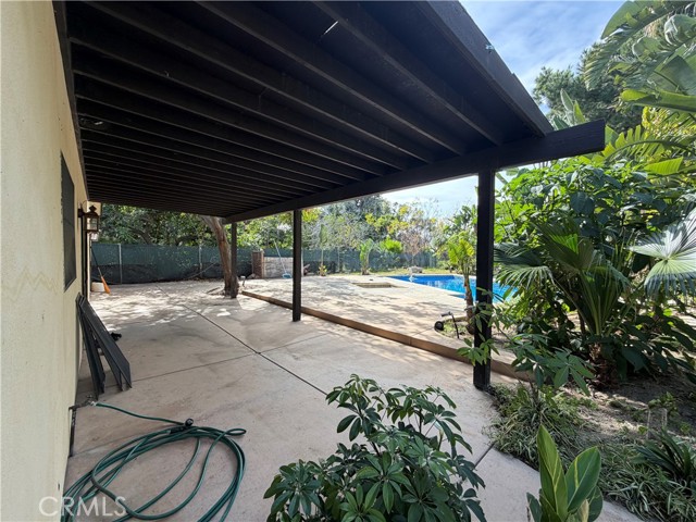 Detail Gallery Image 8 of 16 For 2489 Burt St, Upland,  CA 91784 - 4 Beds | 3 Baths