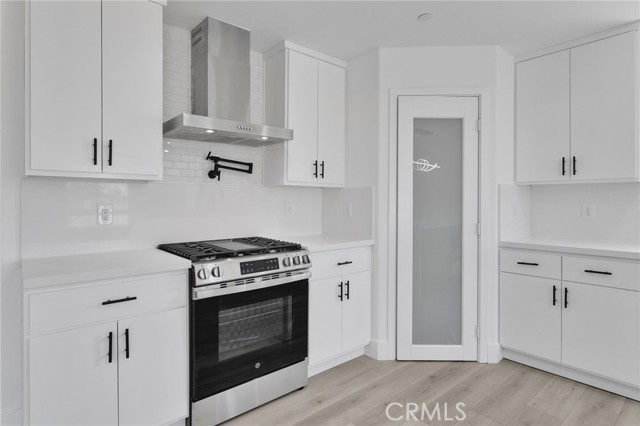 Detail Gallery Image 13 of 46 For 16212 Mesquite St, Hesperia,  CA 92345 - 4 Beds | 2/1 Baths