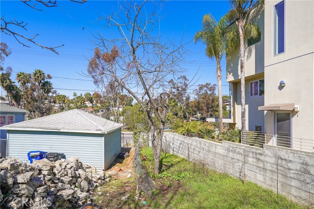 Detail Gallery Image 37 of 40 For 2149 Fargo St, Los Angeles,  CA 90039 - 2 Beds | 1 Baths