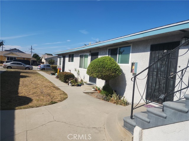1346 W 163rd Street, Gardena CA: https://media.crmls.org/medias/e3e15123-5c32-400e-a4f4-57b22617032f.jpg
