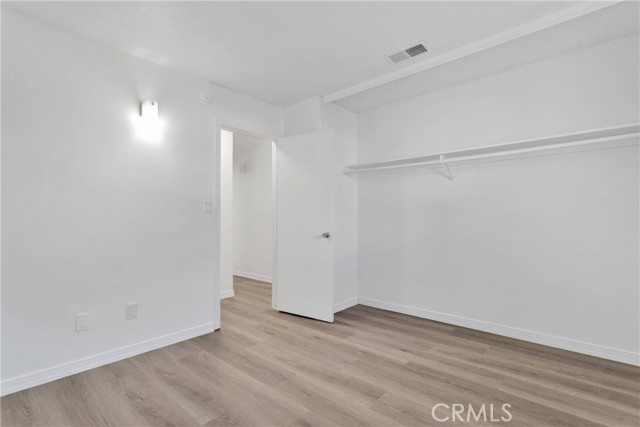 14246 Osage Road, Apple Valley CA: https://media.crmls.org/medias/e3e159b2-b3aa-43b8-b929-21c06edfe514.jpg
