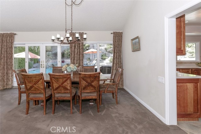 3033 Hopeton Road, La Crescenta CA: https://media.crmls.org/medias/e3e19a60-9ed0-4795-a2c1-47220c20f8fa.jpg
