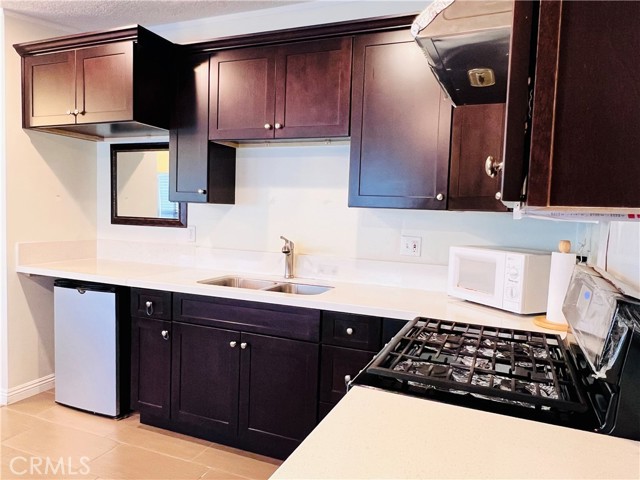 Detail Gallery Image 8 of 47 For 1560 S Otterbein Ave #113,  Rowland Heights,  CA 91748 - 3 Beds | 2 Baths