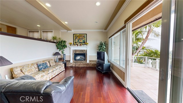 Detail Gallery Image 17 of 23 For 312 Avenida Costanso, San Clemente,  CA 92672 - 4 Beds | 4/1 Baths