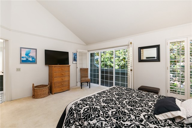 Detail Gallery Image 24 of 45 For 590 John K Dr #102,  Long Beach,  CA 90803 - 3 Beds | 2/1 Baths