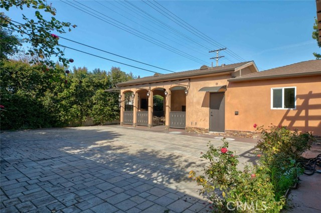 Detail Gallery Image 46 of 61 For 415 Birmingham Rd, Burbank,  CA 91504 - 4 Beds | 3/1 Baths