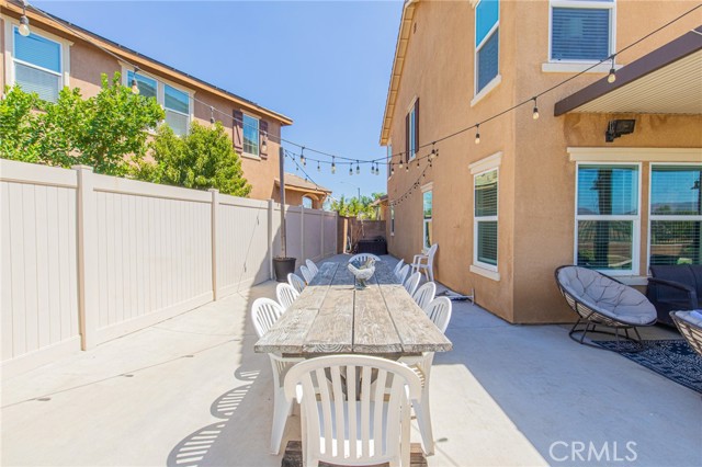 116 Yosemite Avenue, Perris CA: https://media.crmls.org/medias/e3e34f71-8ad0-4193-91bf-7fa95d46c664.jpg