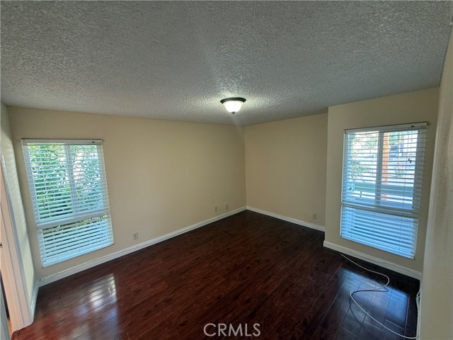 Detail Gallery Image 10 of 16 For 13730 Sherman Way #201,  Van Nuys,  CA 91405 - 1 Beds | 1 Baths