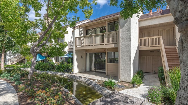 10560 Lakeside N Drive, Garden Grove CA: https://media.crmls.org/medias/e3e38a24-c005-443d-9f6f-d3f2f215486b.jpg
