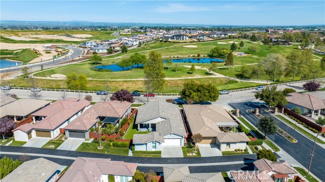 Detail Gallery Image 36 of 44 For 2457 Clubhouse Dr, Paso Robles,  CA 93446 - 2 Beds | 2 Baths