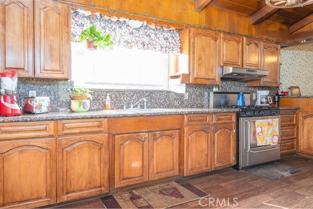 Detail Gallery Image 40 of 56 For 3314 Baldwin Park Bld, Baldwin Park,  CA 91706 - 3 Beds | 2 Baths